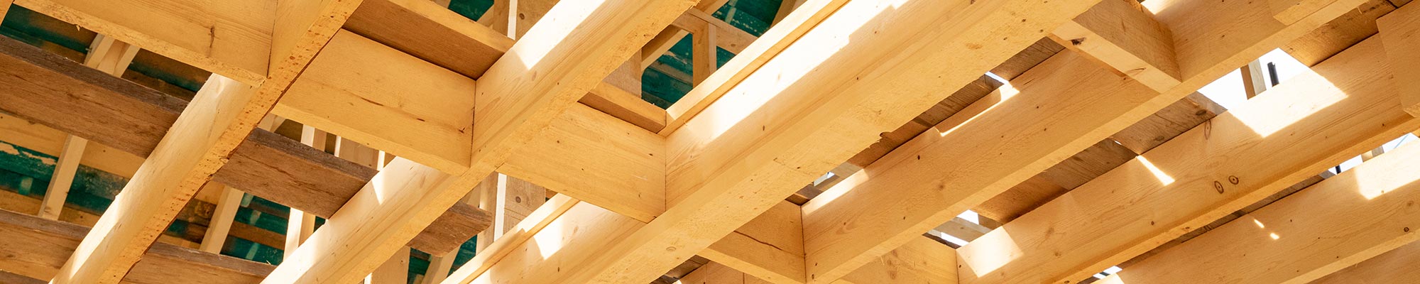 Buy C24 Joists online, these green, pressure treated timbers are ideal for internal work.